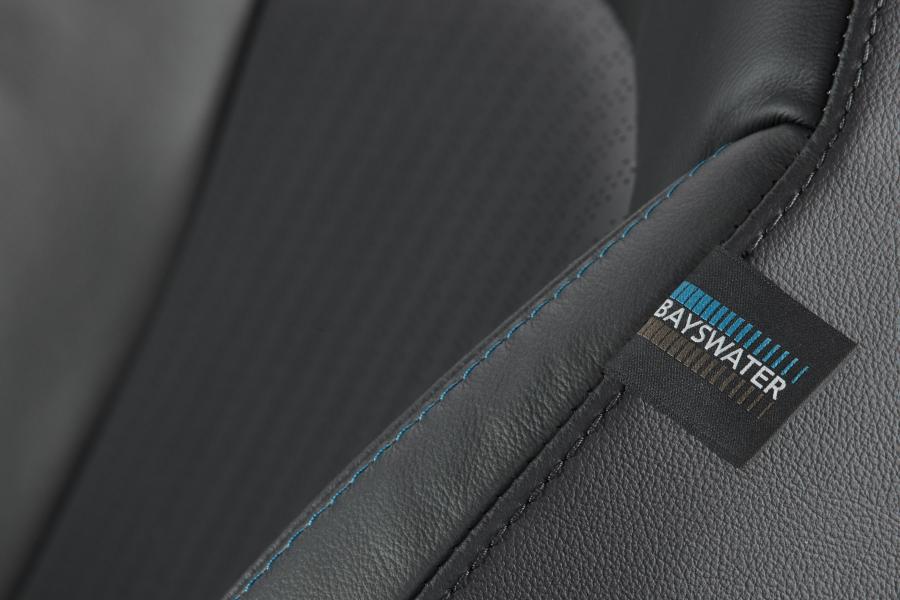  Mini Cooper S Bayswater 2012 года  (фото 2 из 17)